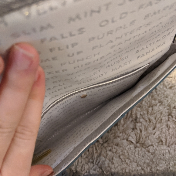 Kate Spade clutch - Picture 4 of 5